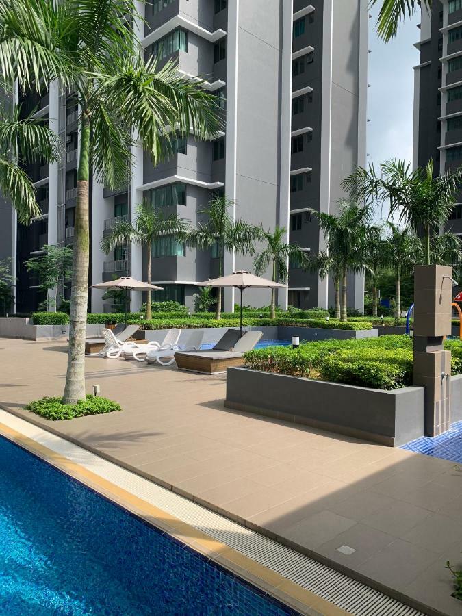 Bangi Almyra Suite 外观 照片