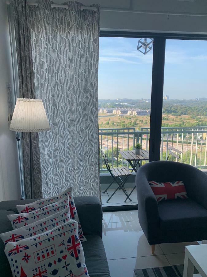 Bangi Almyra Suite 外观 照片
