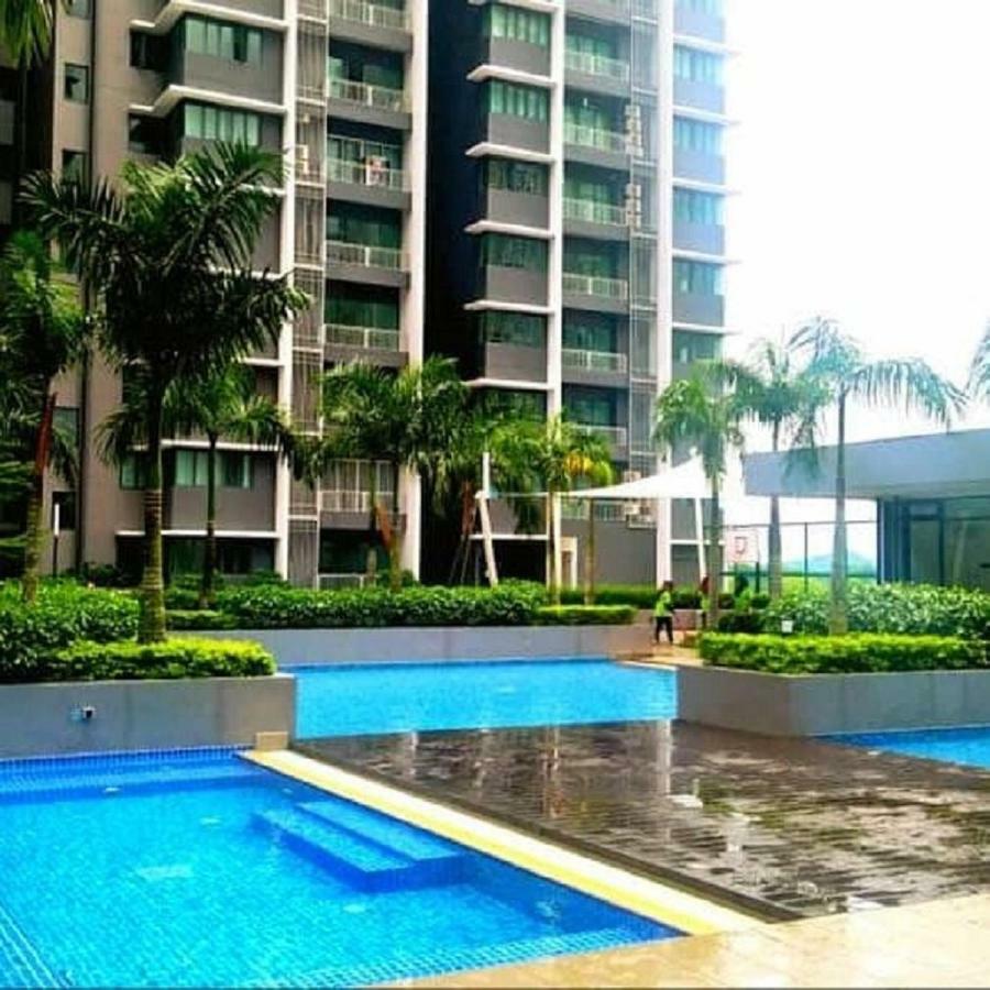 Bangi Almyra Suite 外观 照片